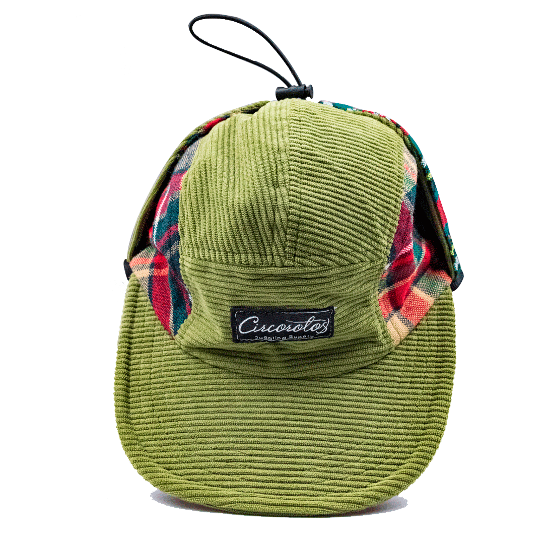 Gorra Woofy tricolor, verde oliva y paño fino.