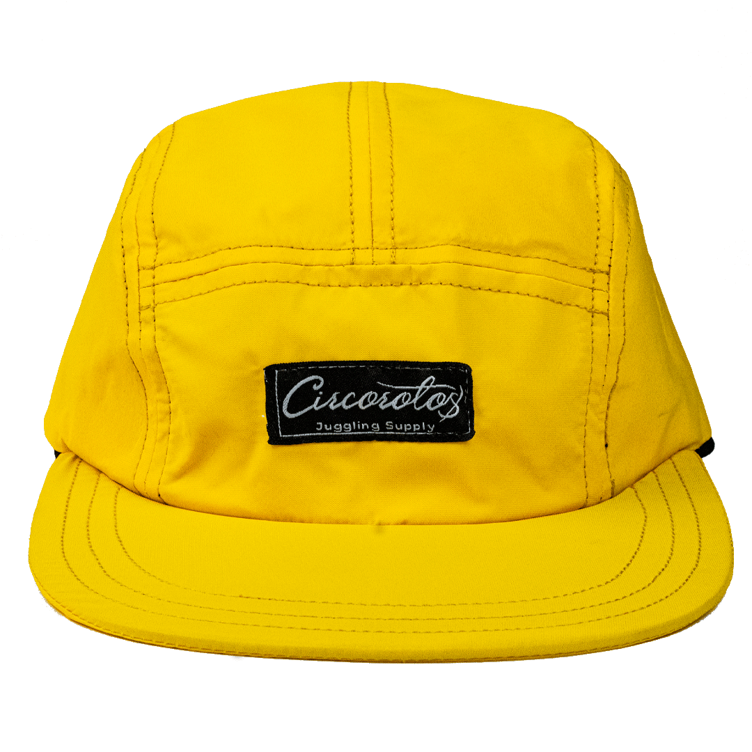 Gorra impermeable cinco paneles, amarillo.